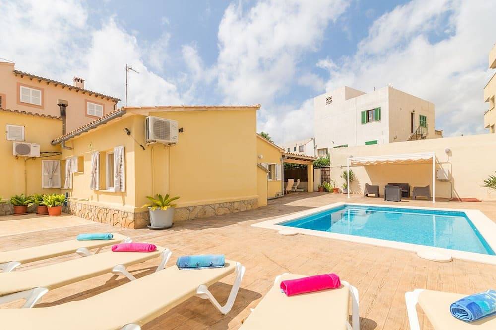 Holiday home in Playa na Ferradura beach in Cala Ratjada, Capdepera