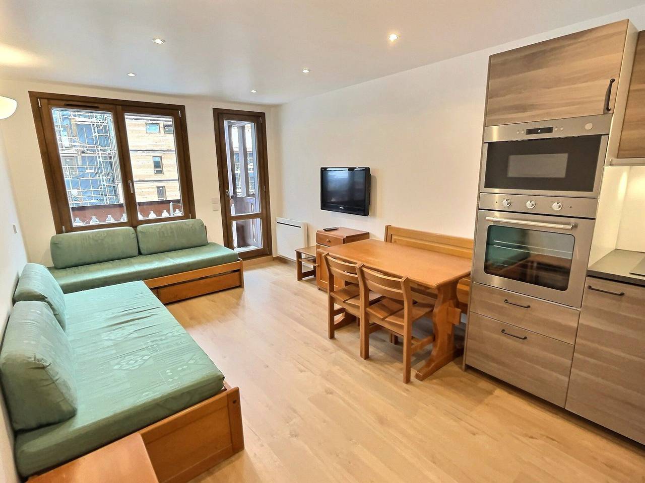 Appartement entier, Appart 2 pièces 4 pers à 450m des pistes avec balcon, Tv et animaux admis in Val-d'Isère, Parc National de la Vanoise
