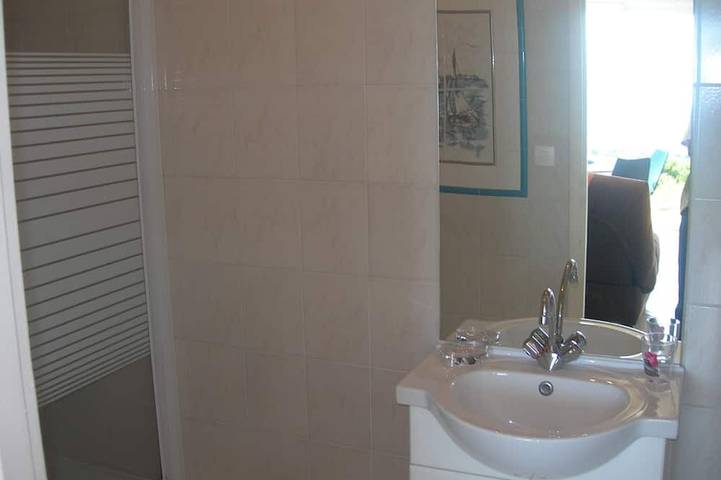 Location de vacances pour 4 personnes, avec piscine et jacuzzi ainsi que jardin et terrasse à Alata - 4
