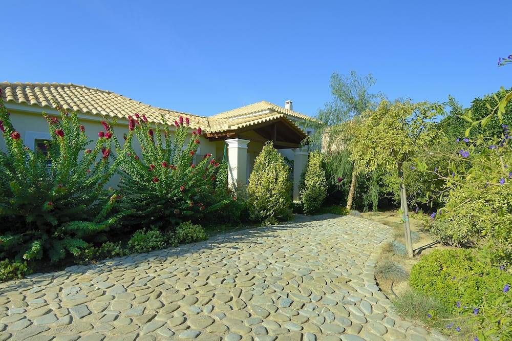 Superior Villa in Messenien