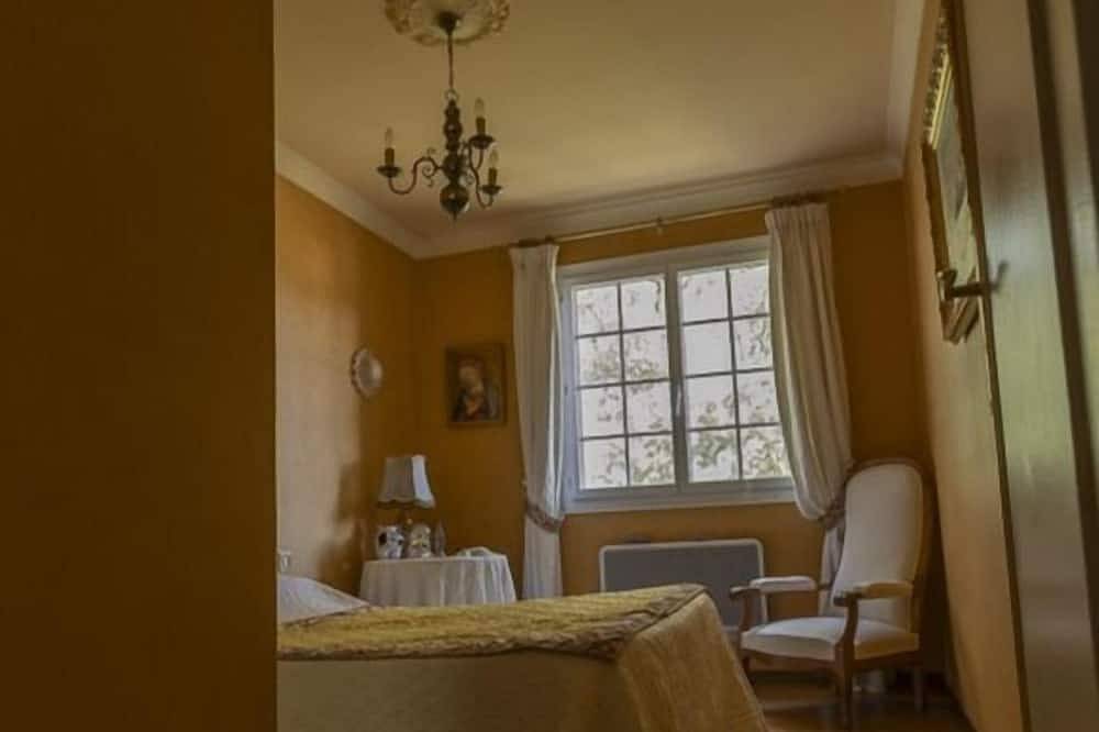 House in Provence in Châteauneuf-de-Gadagne, Vaucluse