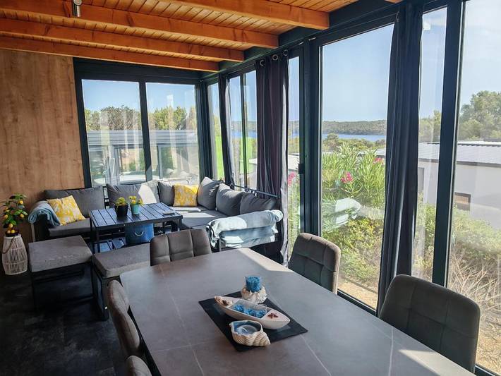 Camping pour 5 personnes, avec terrasse et vue, animaux acceptés dans Losinj - 2