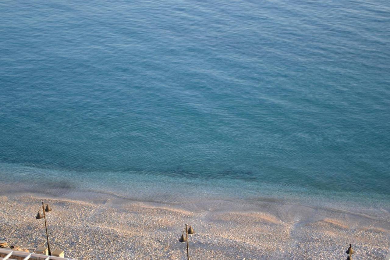 Triple Room with Sea View in Himarë, Vlorë