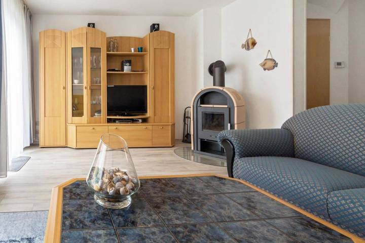 Ferienhaus für 4 Personen, mit Terrasse in Dornumersiel - 2