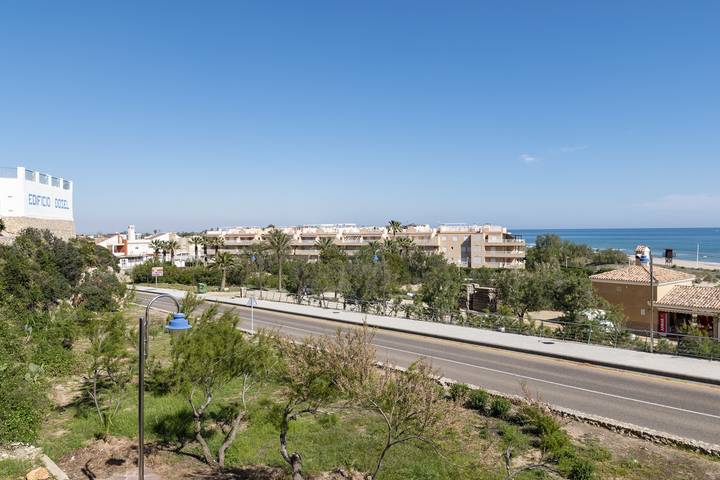 Gîte pour 6 personnes, avec terrasse dans Faro De Cullera - 2