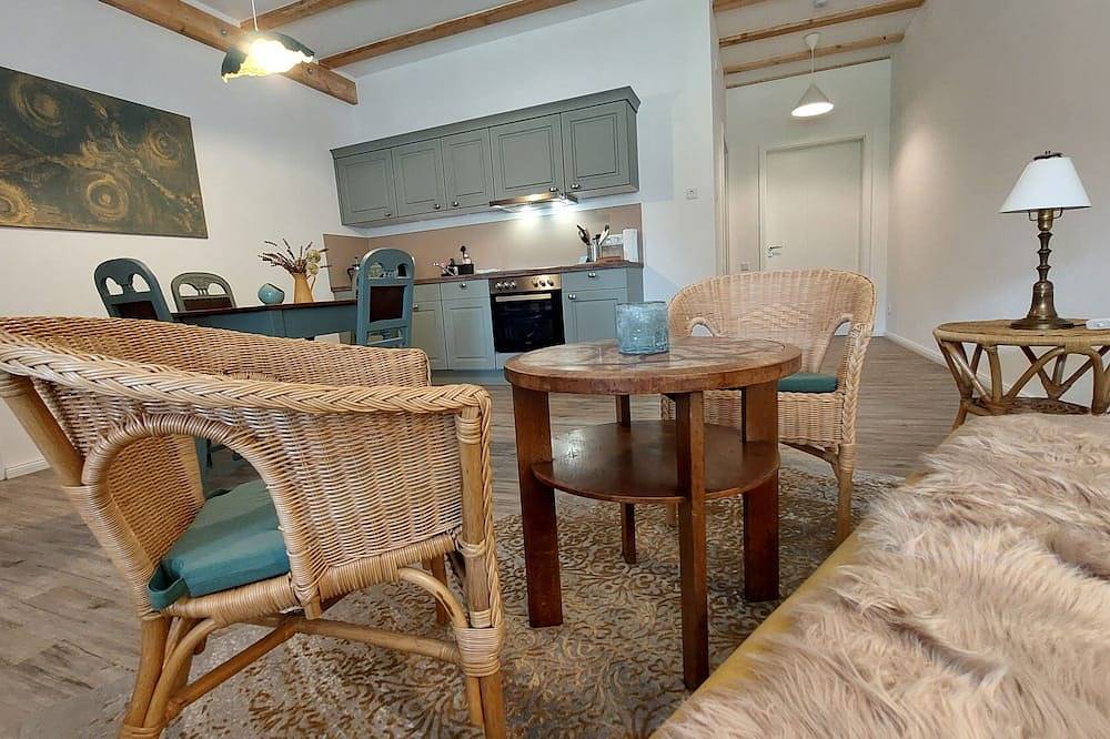Entire apartment, Barrier-free apartment \"Lena\" on the farm, also for wheelchair users in Zahna-Elster, Fläming Heath