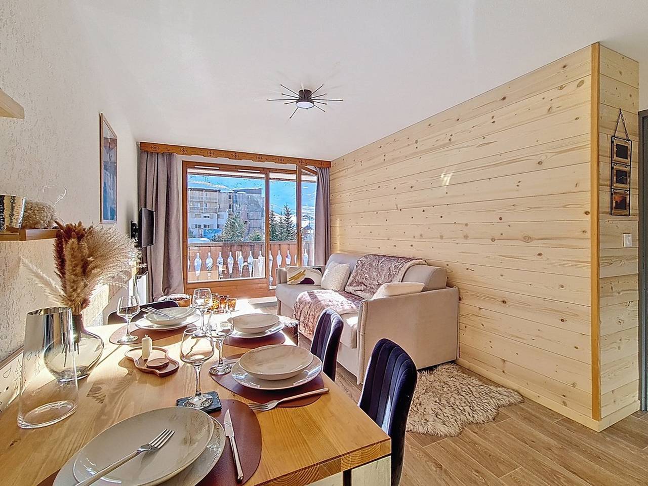 Apartamento entero, Apartamento luminoso con balcón, cerca de pistas - 4 personas in Val Thorens, Les Trois Vallées