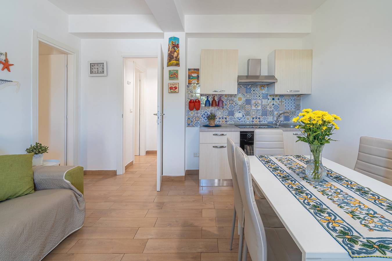 Ganze Wohnung, Ferienwohnung 'Donna Di Coppe' mit privater Terrasse, Wi-Fi und Klimaanlage in Spiaggia di Eloro, Lido di Noto