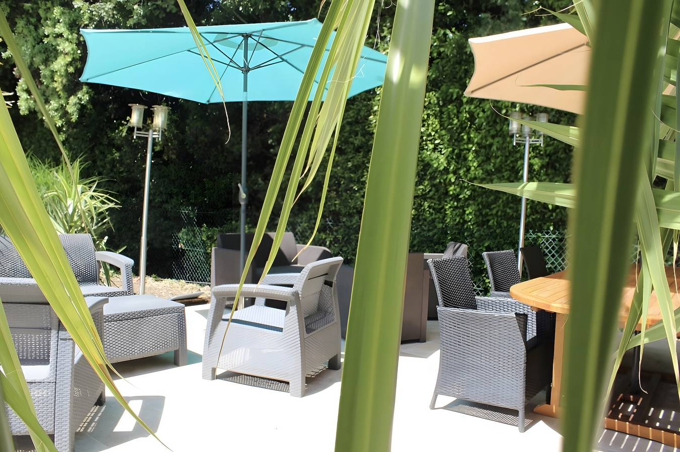 L’Oasis de Boisset: 5-Star Villa with Private Pool and Spa in Boisset-et-Gaujac, Cévennes