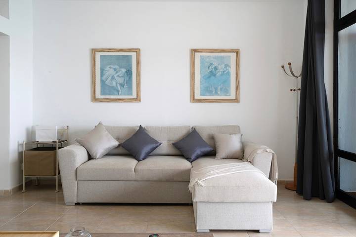 Ganze Wohnung, Ferienwohnung 'Apartamento Seaview Limones' mit Meerblick, privater Terrasse und Wlan in Playa Blanca, Yaiza