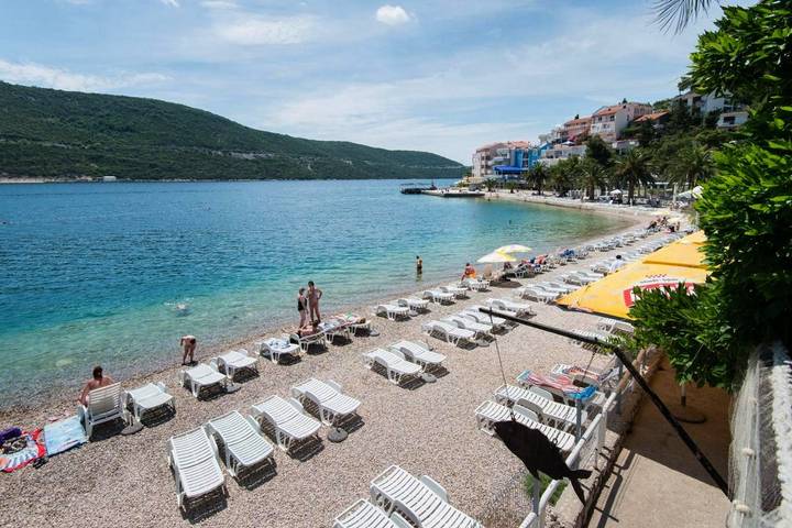Hôtel pour 5 personnes, avec vue et jardin
