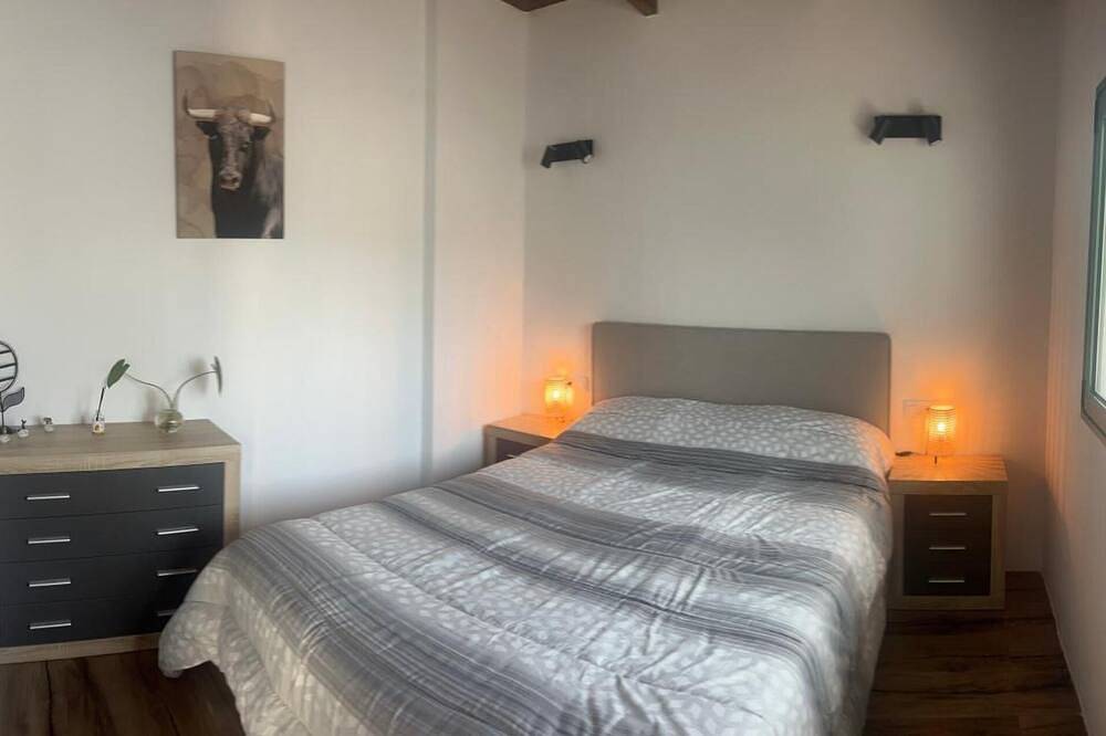 Apartamento entero, Apartamento de vacaciones 'El Refugio De Los Sueños' con vistas a la montaña, terraza y Wi-Fi in Uga, Yaiza