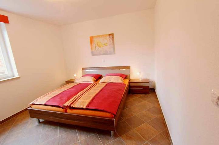 Ferienwohnung für 6 Personen, mit Terrasse und Garten sowie Sauna in Klink - 2