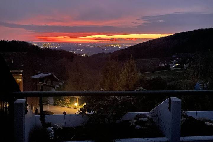 Gîte pour 4 personnes, avec piscine ainsi que balcon et sauna dans Brandmatt