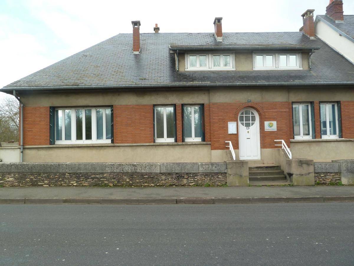 Chambre d’hôte pour 4 personnes avec terrasse in Maintenon, Région de Chartres