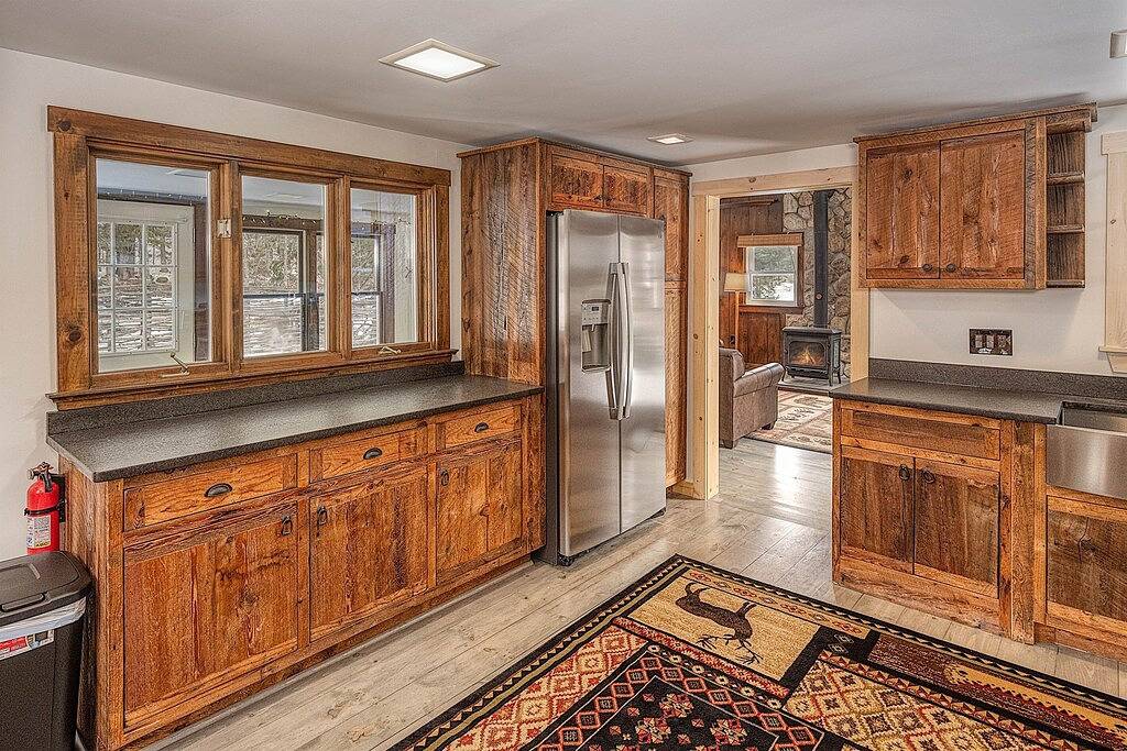 Renovated Cabin On River|Bretton Woods| Mt. Washington|Fishing+Hiking| Fire pit| in Bretton Woods, Carroll