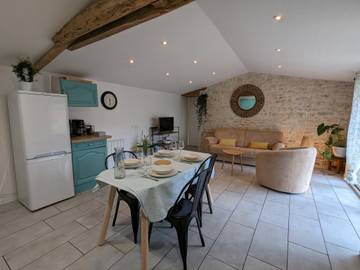 Gîte pour 2 Personnes dans Aunac-sur-Charente, Charente, Photo 4