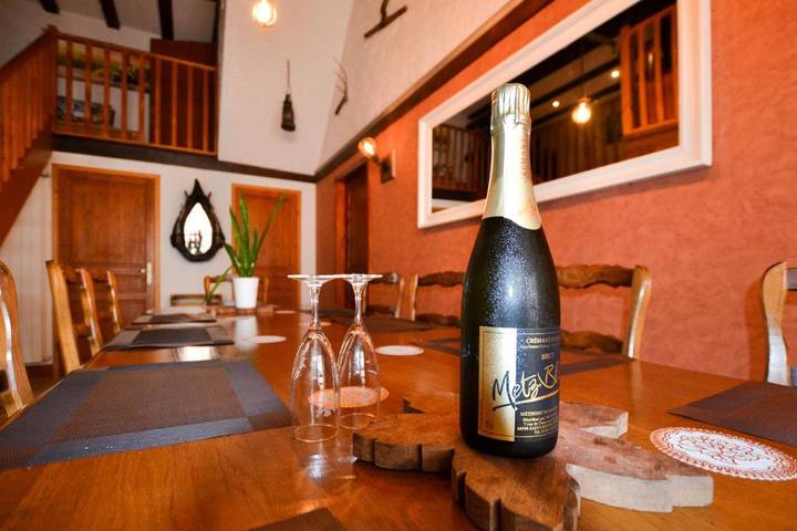 Location de vacances pour 10 personnes, avec sauna et jardin ainsi que piscine et vue dans Ostheim - 3