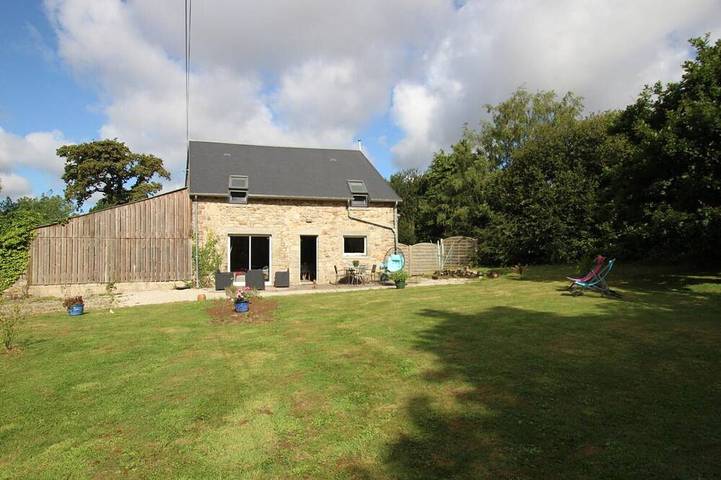 Gîte pour 4 personnes, avec Terrasse et Jardin dans Breuville
