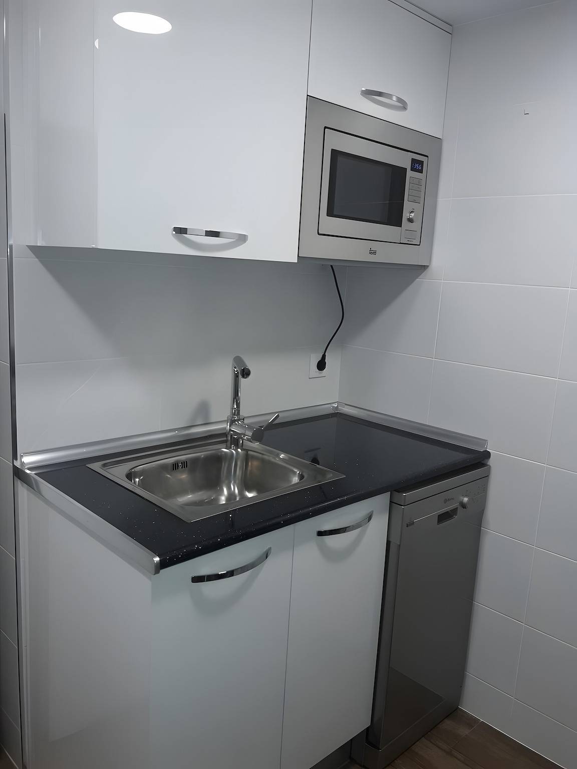 Appartement entier, Appartement "La Casa Nueva" avec balcon, Wi-Fi et climatisation in Abejar, Province de Soria