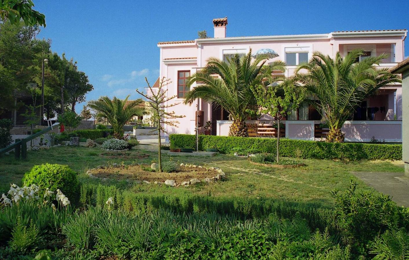 Ganze Wohnung, 2-Zimmer-Ferienwohnung mit Balkon Privlaka, Zadar A-19393-a in Privlaka, Zadar