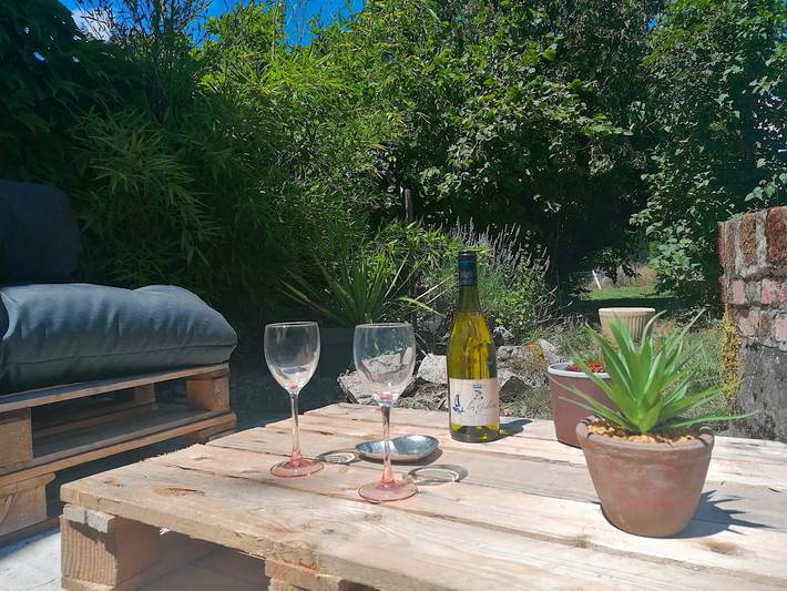 Gîte pour 4 personnes, avec terrasse et jardin à Crouy-sur-Cosson