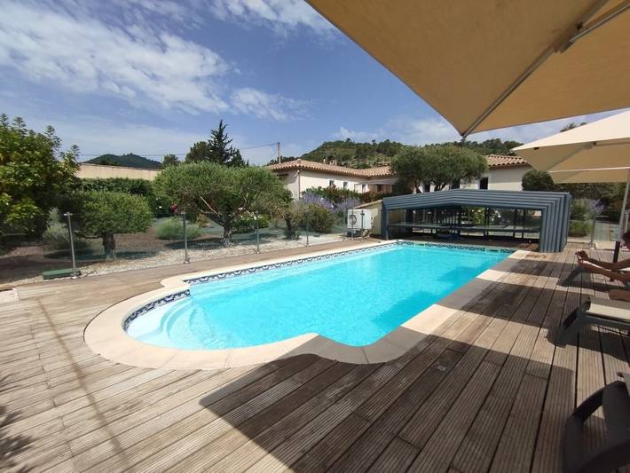 Gîte pour 4 personnes, avec jardin ainsi que piscine et terrasse à Le Val - 2