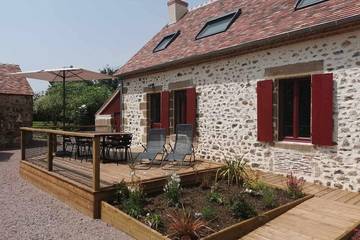 Gîte pour 4 personnes, avec terrasse et jardin, animaux acceptés dans Allier