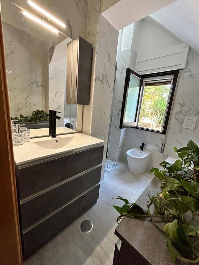 Villa Thetys in Baia di Porto Cupo, Taranto