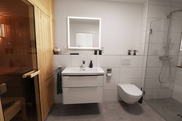 Ferienwohnung für 2 Personen, mit Balkon und Sauna am Jadebusen - 2