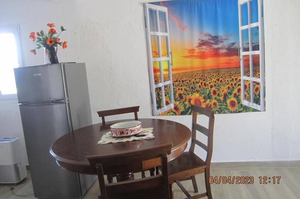 Casa De Férias para 4 Pessoas em Évora, Distrito de Évora