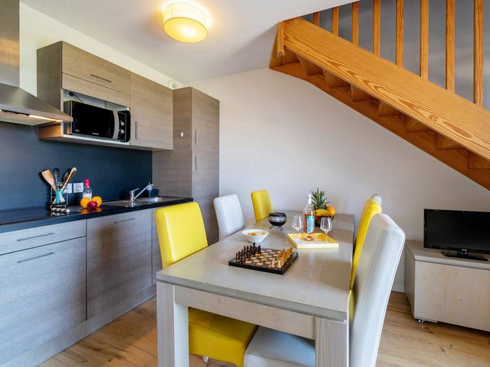Gîte pour 6 personnes, avec piscine ainsi que sauna et balcon, animaux acceptés à Biscarrosse - 3