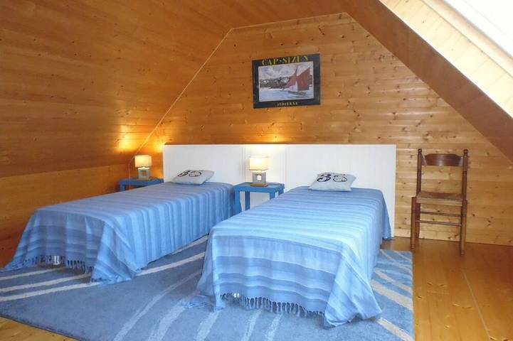 Chalet cerca de la playa, vista al mar, wifi, bicicletas, jardín cerrado, terraza, parking. in Plozévet, Region de Quimper