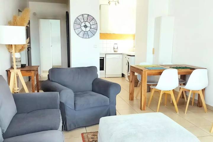 Gîte pour 4 personnes, avec balcon dans Plage de Bonne Grace - 2