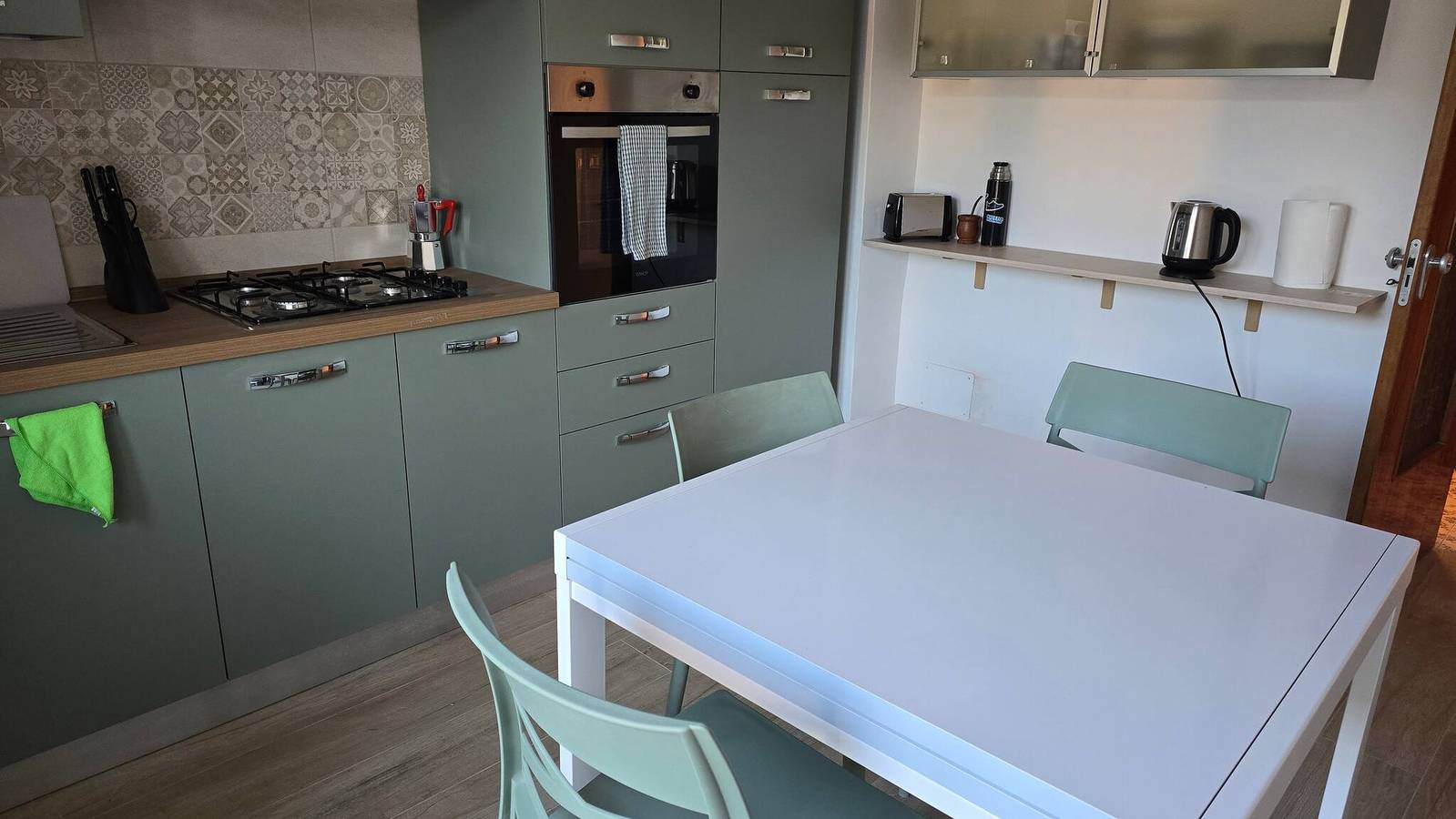 Apartamento entero, Apartamento con balcón y vistas al lago en Bolsena in Bolsena, Lago de Bolsena