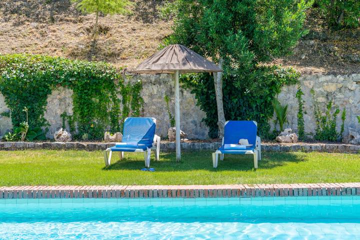 Chalet para 10 personas, con jardín y terraza, Familias con niños en Parque Natural Sierras Subbéticas - 2