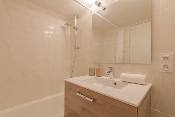 Gîte pour 2 personnes, avec jardin dans Argentière - 2