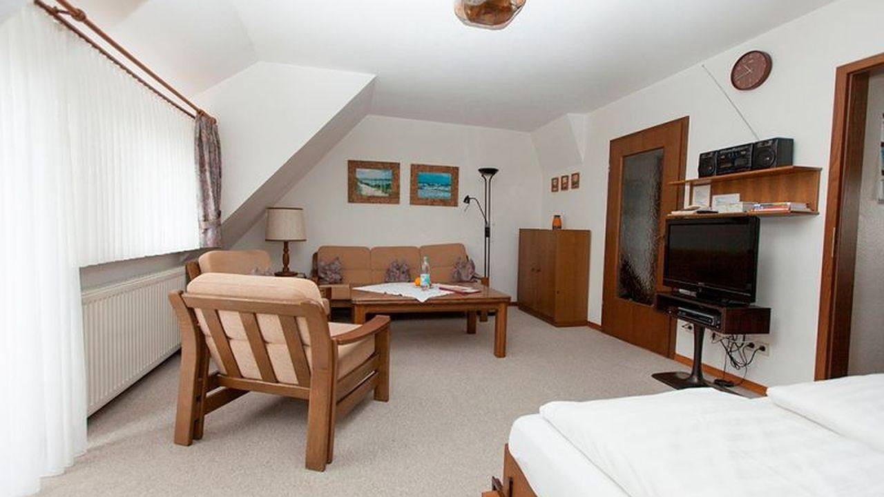 Ganze Ferienwohnung, Ferienwohnung für 4 Personen (40 m²) in Wenningstedt in Wenningstedt, Sylt