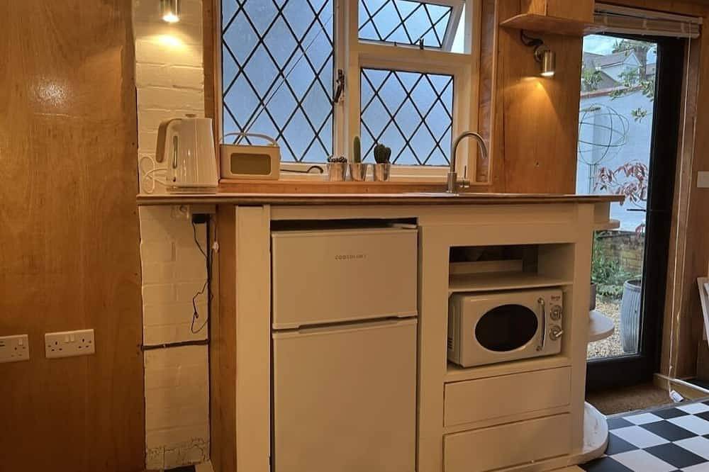 Entire apartment, Adorable 1 bed guest studio in Bury St Edmunds. in Bury St Edmunds, Suffolk