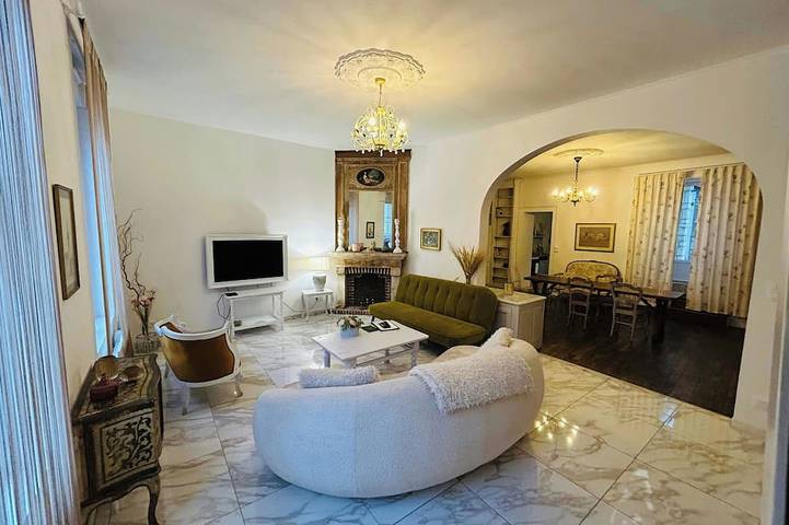 Villa pour 6 personnes, avec jardin et balcon à Reims