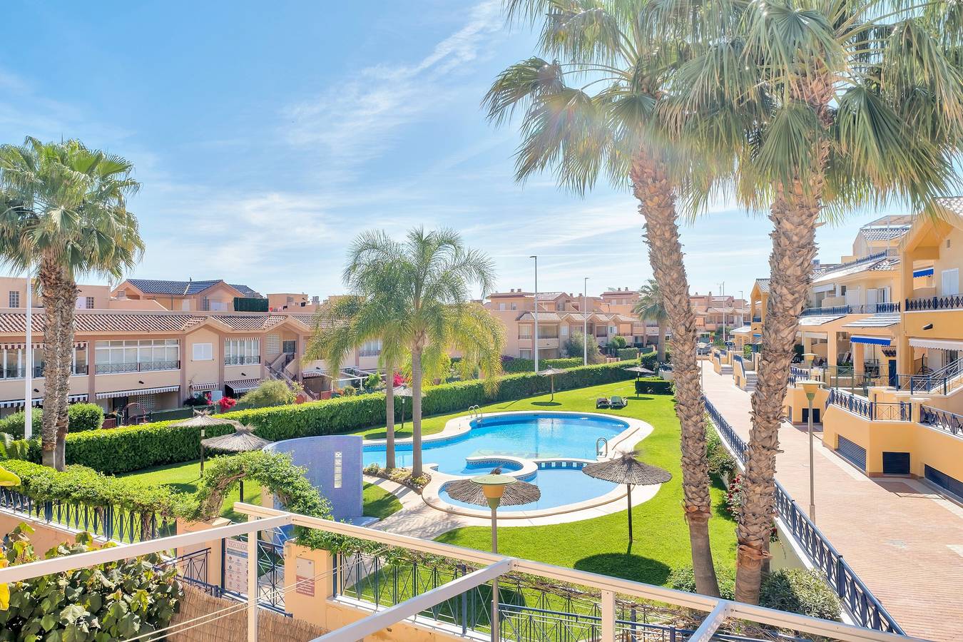 Casa de vacaciones "casa en la playa con piscina y terrazas n. Grande" in Santa Pola, Costa Blanca