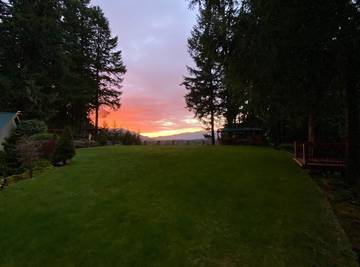 Lodge for 10 Guests in Mount Hood Village, Mount Hood, Picture 1