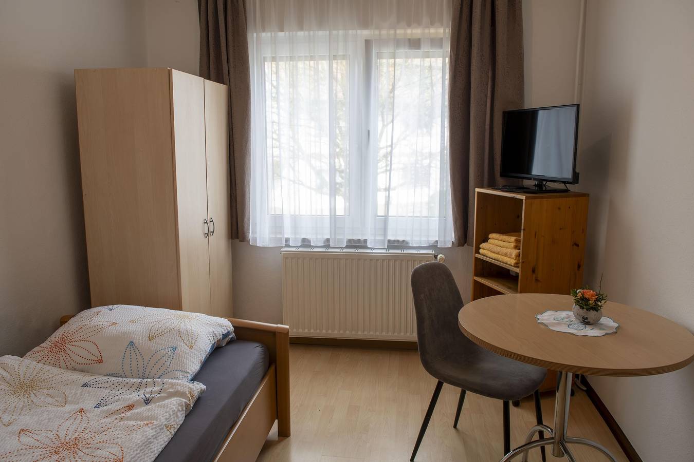 Ferienwohnung, Etagendusche, 2 Schlafräume in Selzen, Hesse Renano