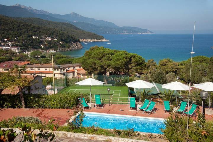 Hotel für 3 Personen, mit Ausblick und Pool sowie Garten, mit Haustier in Biodola - 3