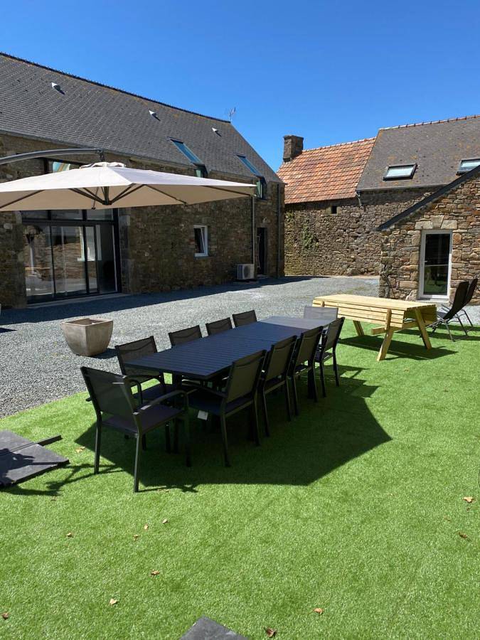 Location de vacances pour 9 personnes, avec terrasse et jardin à Jobourg - 2