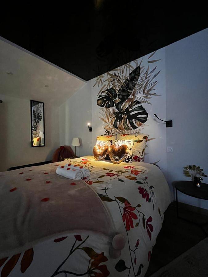 Location de vacances pour 2 personnes, avec jacuzzi et terrasse à Le Perrier - 3