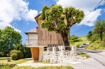 Gîte pour 4 personnes, avec jardin ainsi que vue et terrasse à Le Sappey-en-Chartreuse