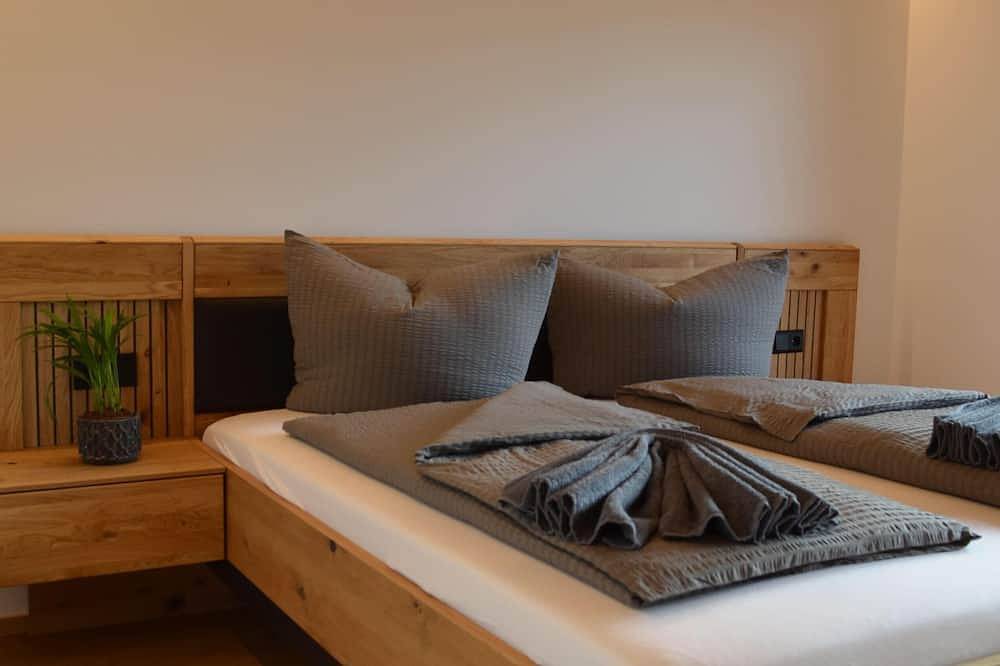 Ganze Wohnung, Chalet 125qm für max. 6 Personen, 3 sep. Schlafzimmer in Reit im Winkl, Bayerische Alpen