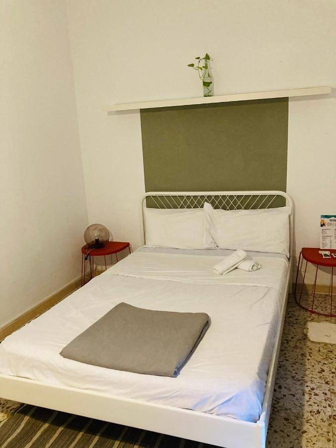 Double Room with Shared Bathroom in Altstadt Málaga, Malaga