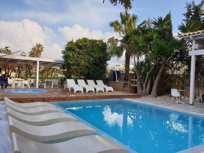 Hôtel pour 2 personnes, avec Jacuzzi ainsi que Terrasse et Jardin